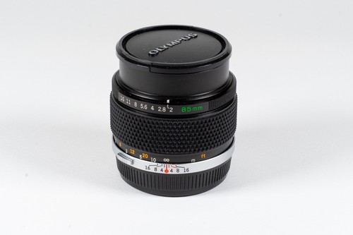 Olympus zuiko auto 85 f2 - olympus,